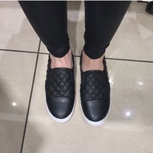 Steve Madden Zaander